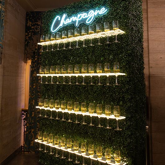 Champagne Neon Sign 32x9 Champagne Neon Sign 32x9