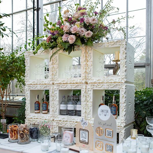 Verona Cube Bar Back