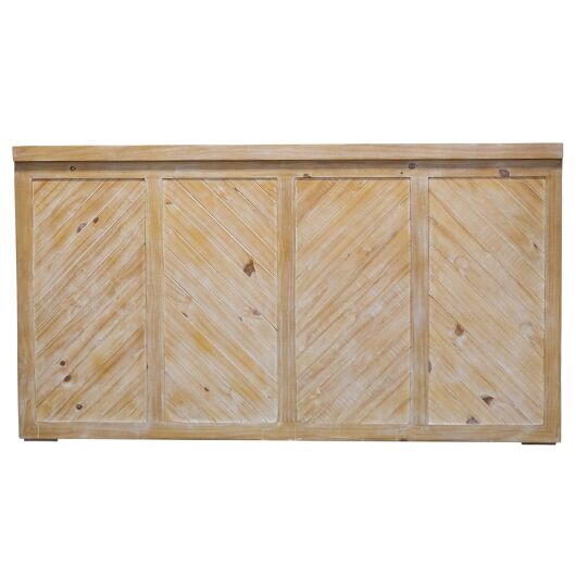 Chevron Bar + Columns