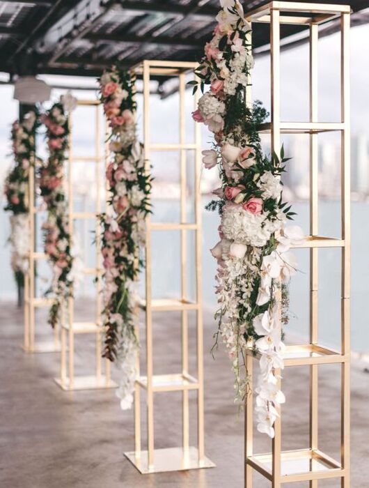 Eden Floral Column 96"
